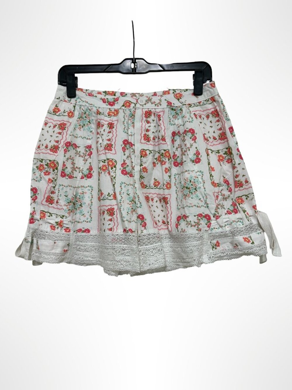 FREE PEOPLE Blooming Lace Shorts Floral Pattern Size 2 NWT - Picture 4 of 11